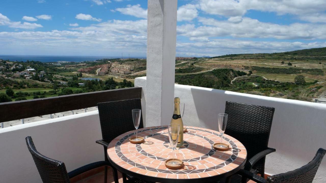 Penthouse Sea View - Valle Romano Golf エステポナ エクステリア 写真